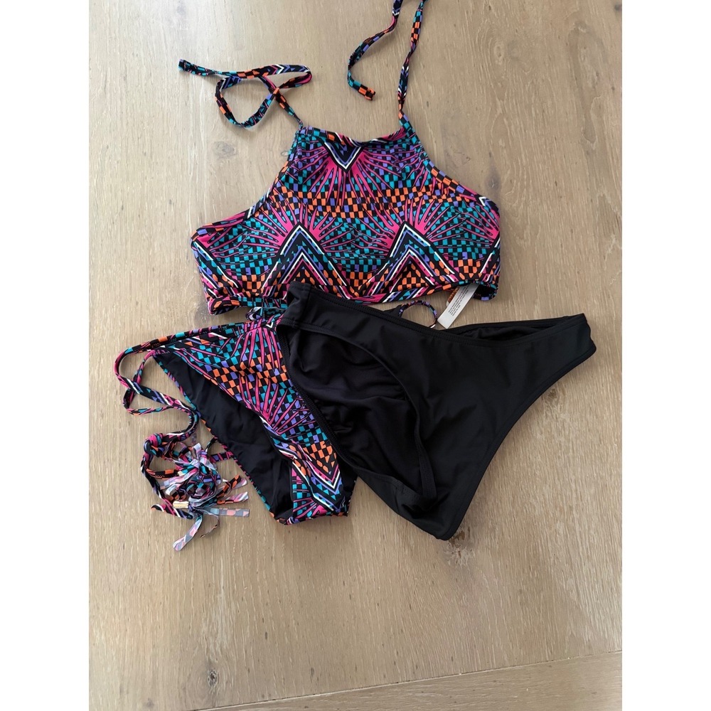 Tart Collections High Neck Halter Bikini Set and Extra Black Bottoms Small